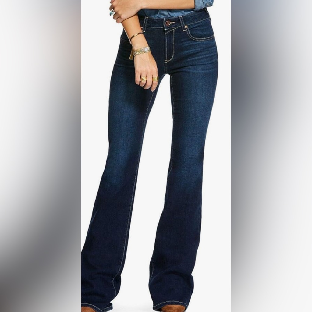 Ariat Perfect Rise Ultra Stretch Katie Flare Dark Wash New 32 Short